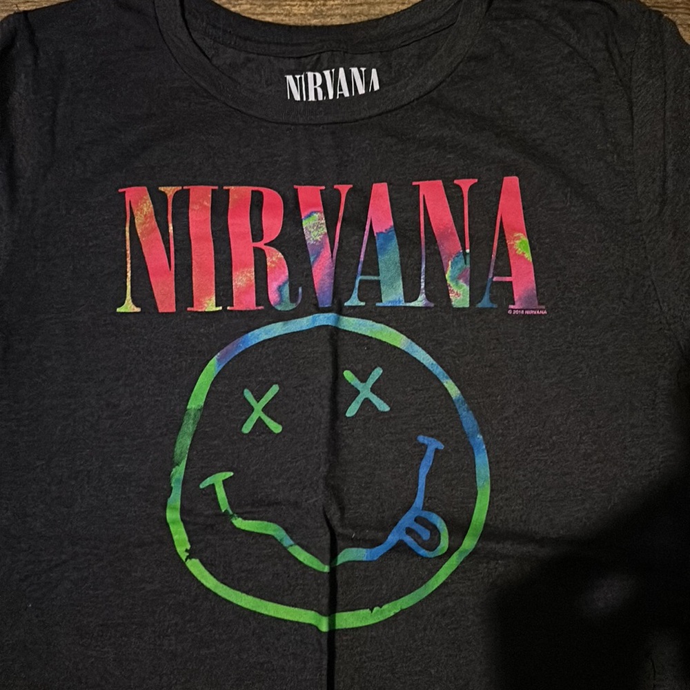 Graphic Tee - Picture 2 of 3
